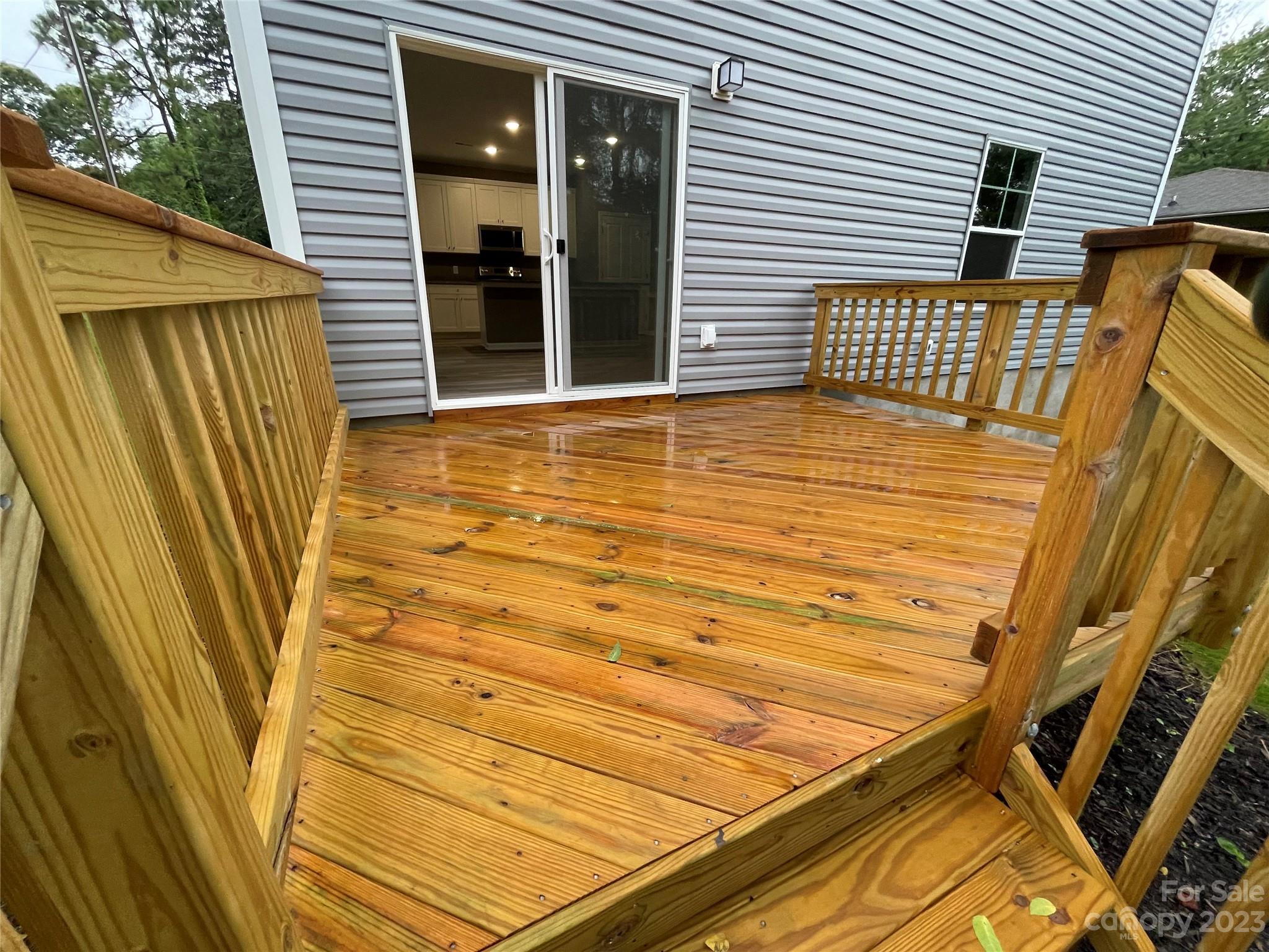 Photo 23 of 117 Edgewood Avenue