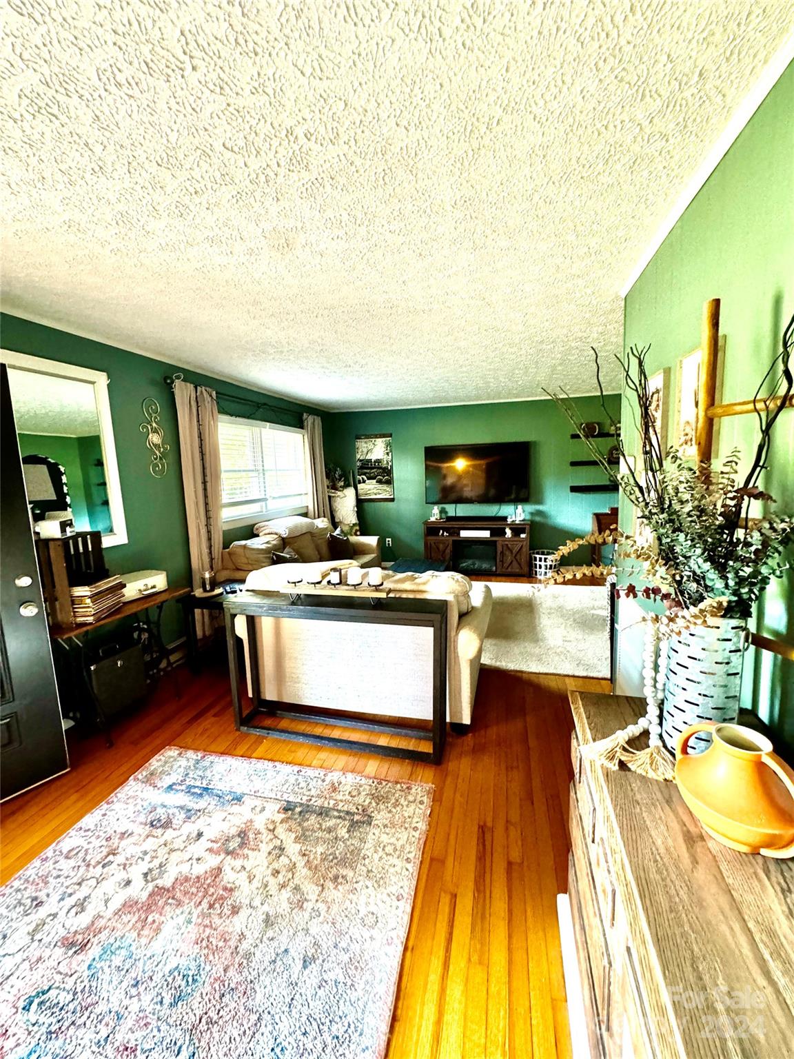 Photo 13 of 1377 Conley Road