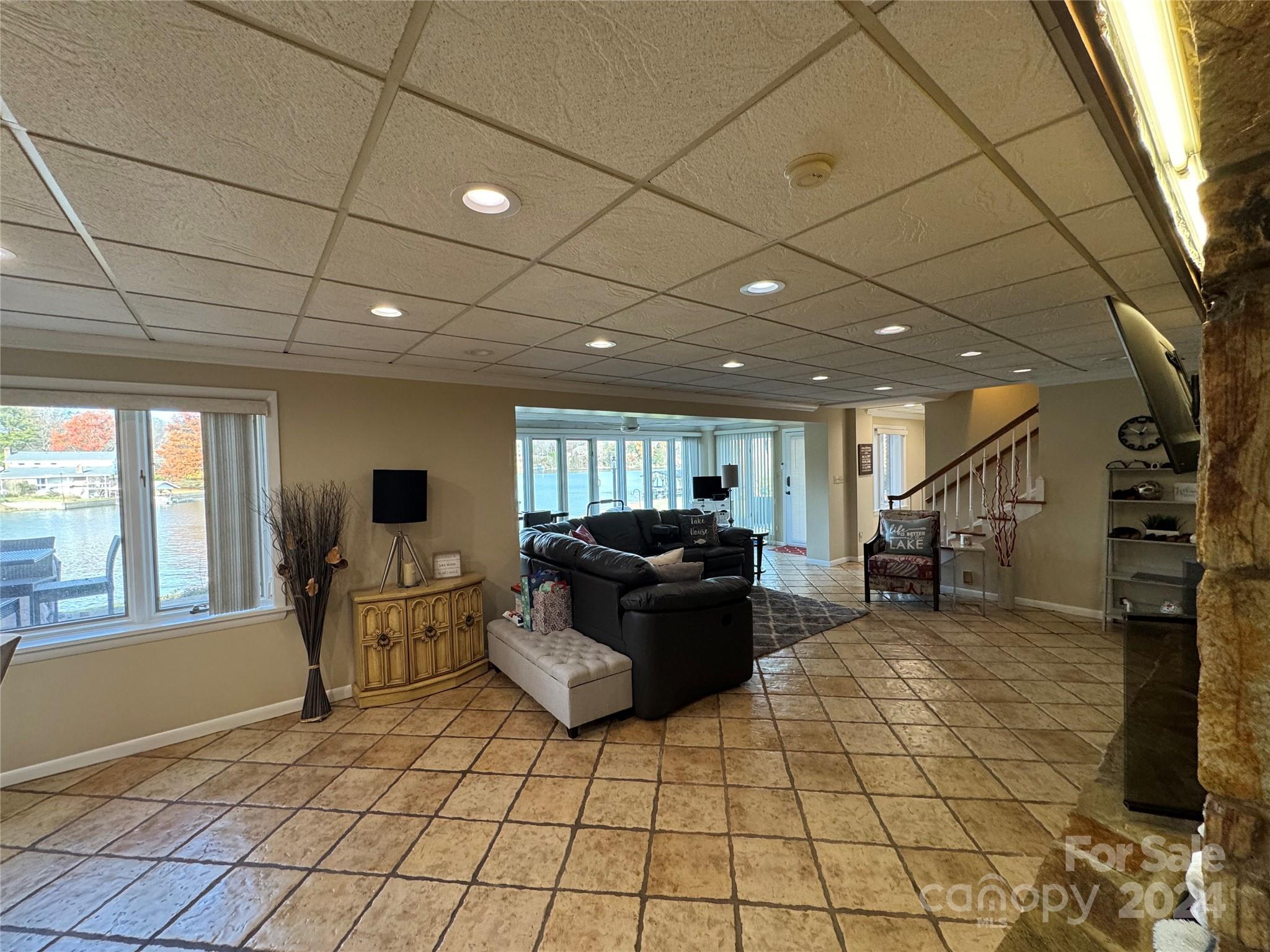 Photo 35 of 121 48th Avenue NE