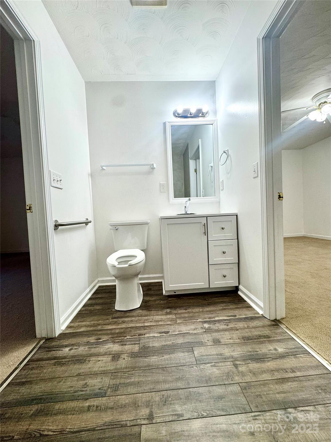 Photo 21 of 117 24th Street NW