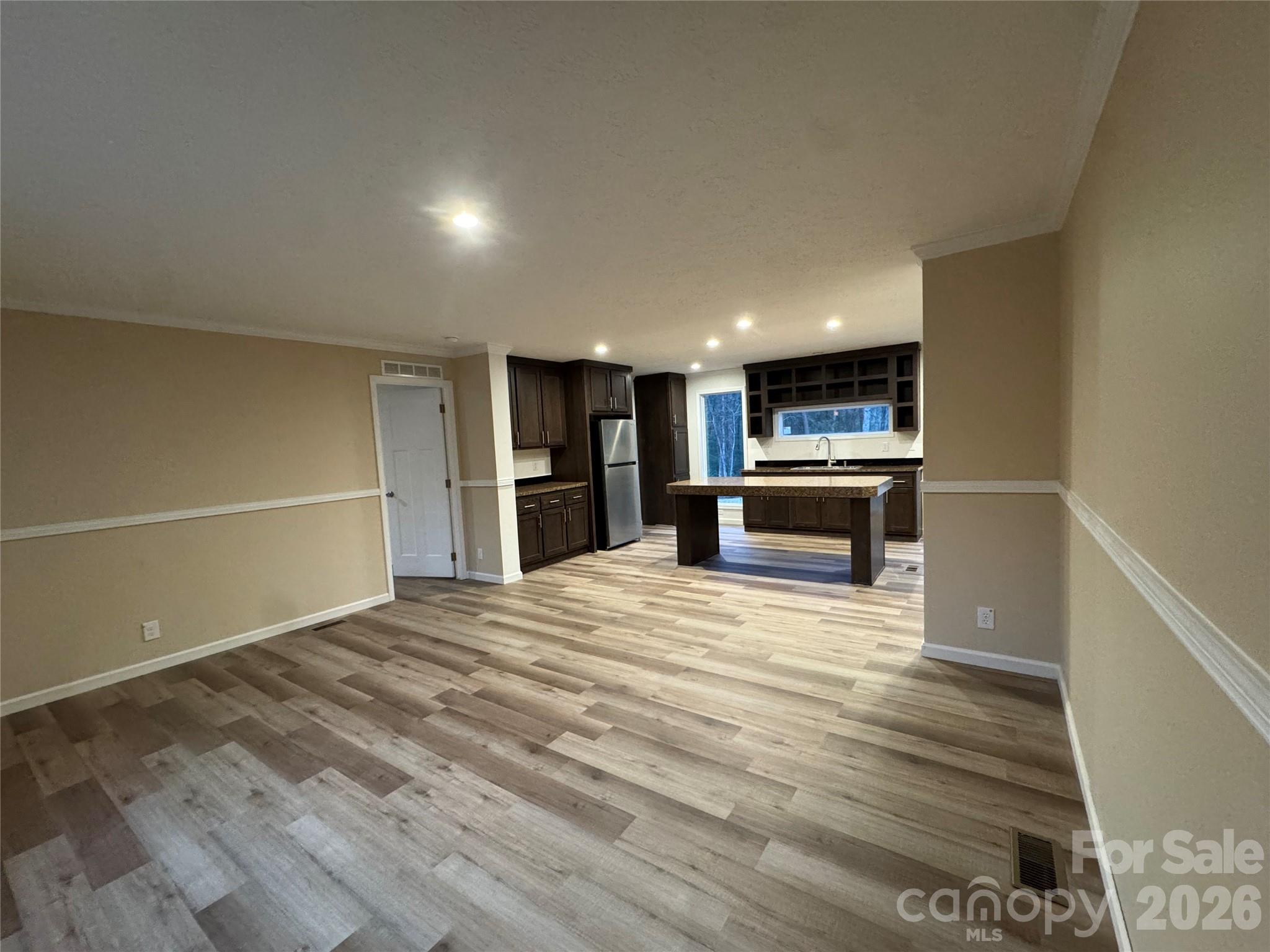 Photo 6 of 1188 Leck Road