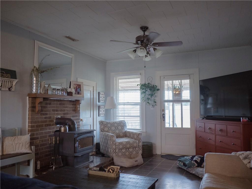 Photo 11 of 2673 Community Road
