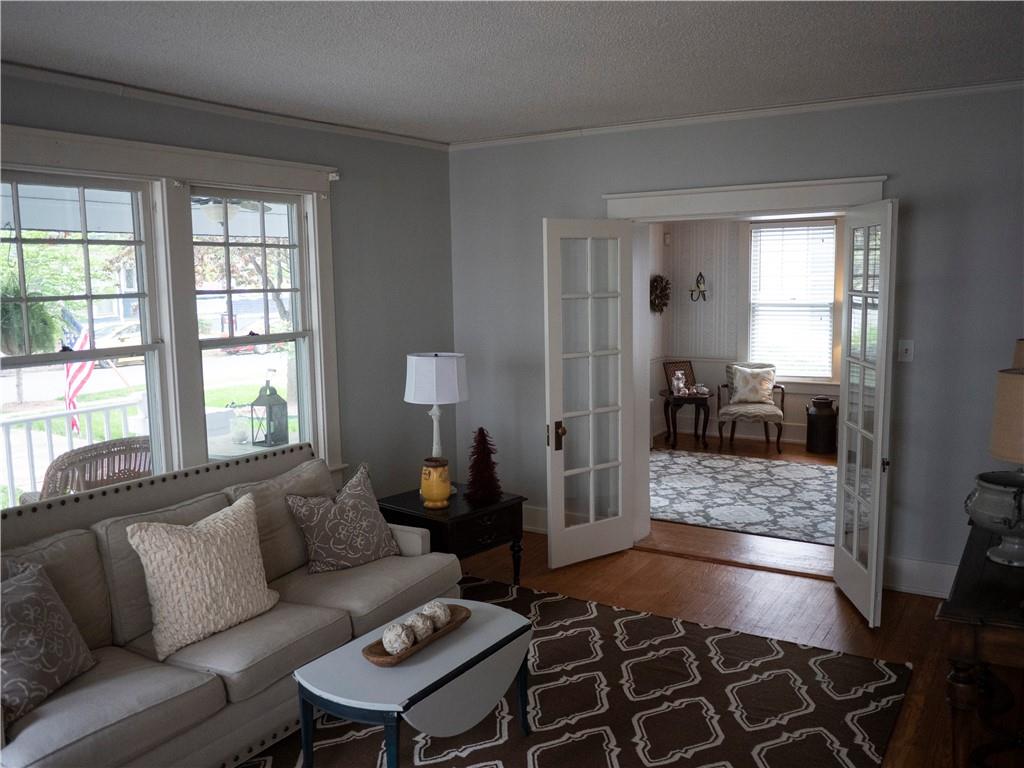 Photo 12 of 425 Walnut Street