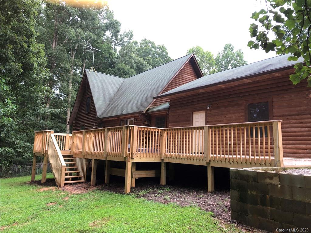 Photo 6 of 3934 Bridle Path Drive