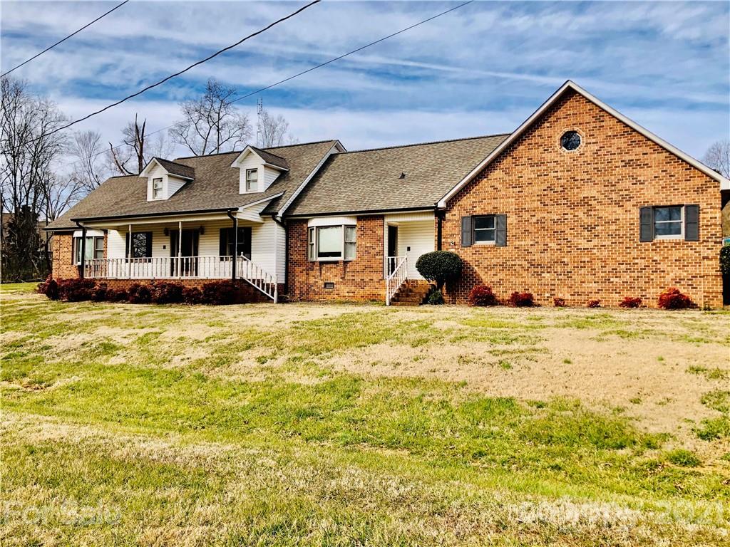 3721 Startown Road, Newton