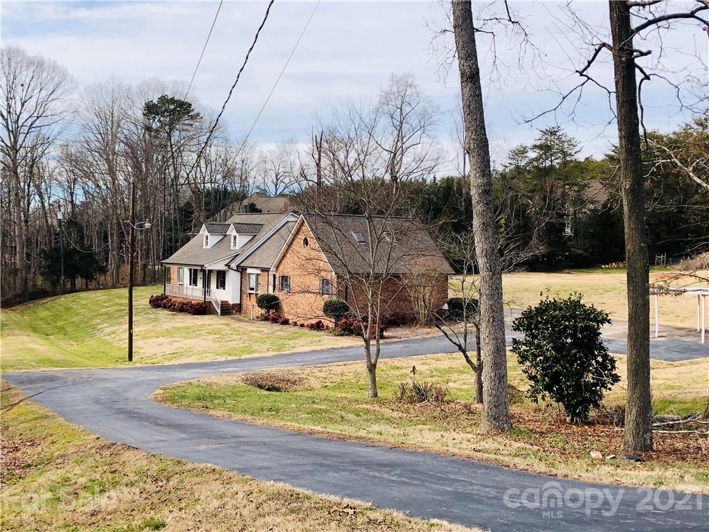 Photo 3 of 3721 Startown Road