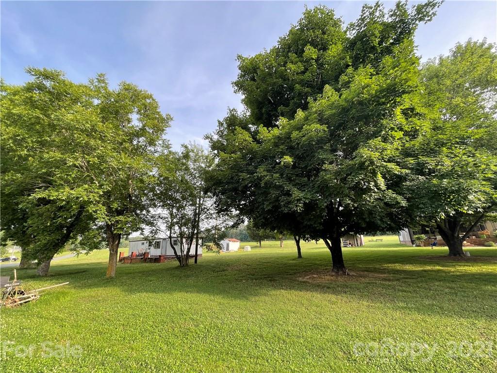 6746 Clyde Wehunt Road, Cherryville