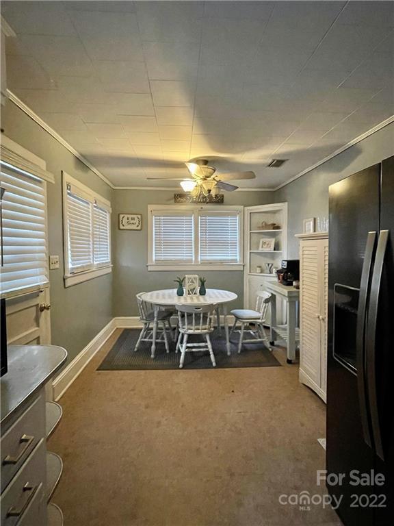 Photo 9 of 816 Bellview Avenue NE