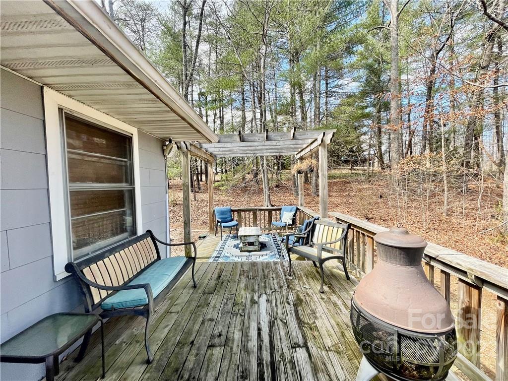 Photo 32 of 816 Bellview Avenue NE
