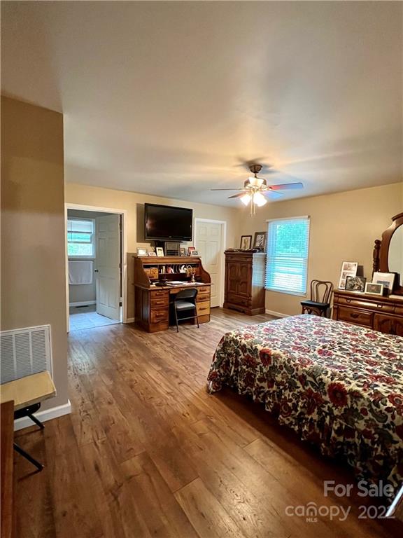Photo 11 of 206 Blackberry Lane